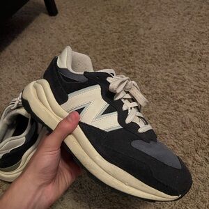 New Balance blue and Cream Sneakers